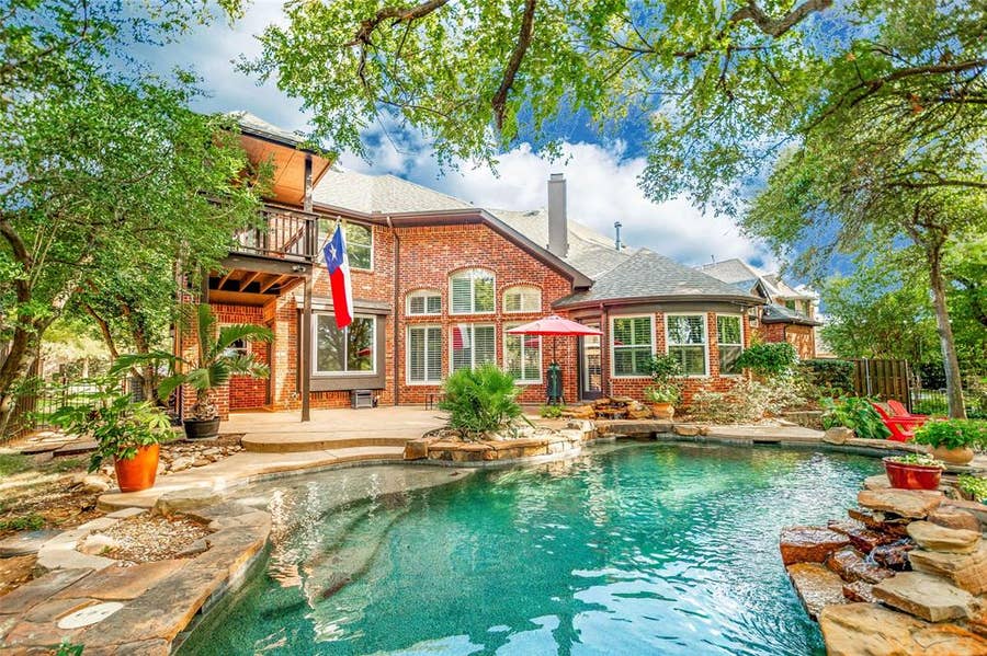 Property photo for 4319 Crown Knoll Circle, Flower Mound, TX