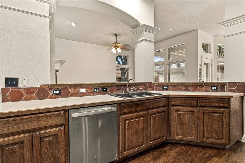 11124 Oliver Lane, Frisco, TX 75035