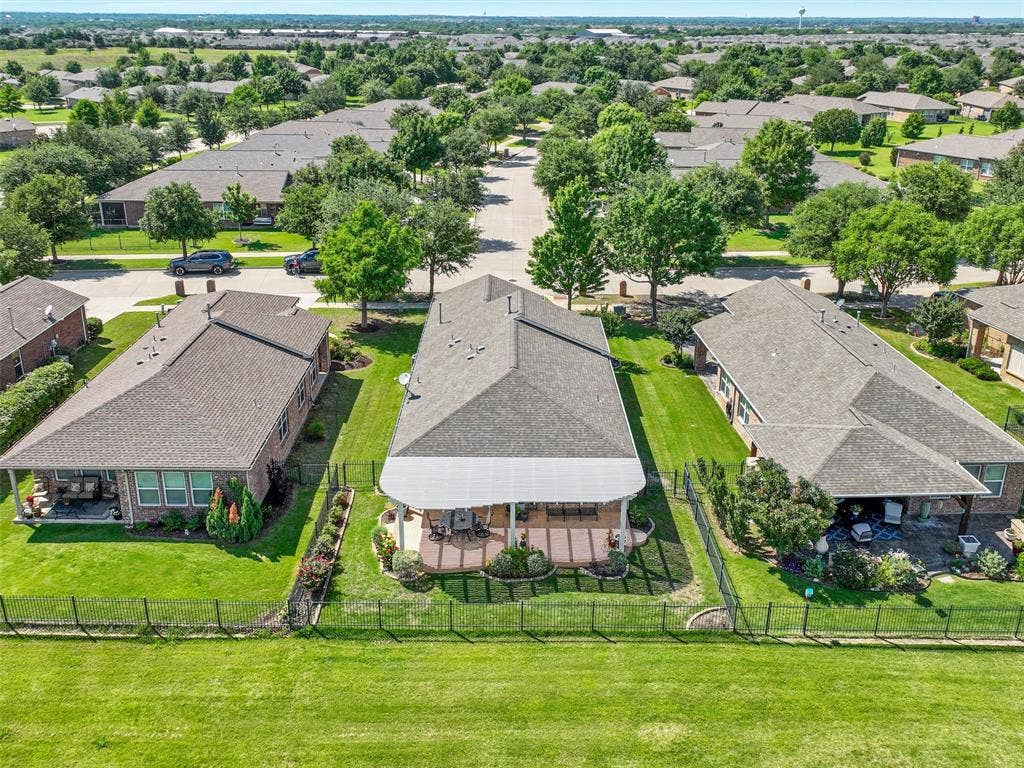 7470 Birmingham Forest Drive, Frisco, TX 75036 View of drone / aerial view
