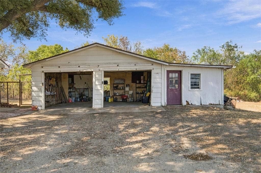 12201 Old China Spring Road, Waco, TX 76708 12201 Old China Spring Road, Waco, TX 76708