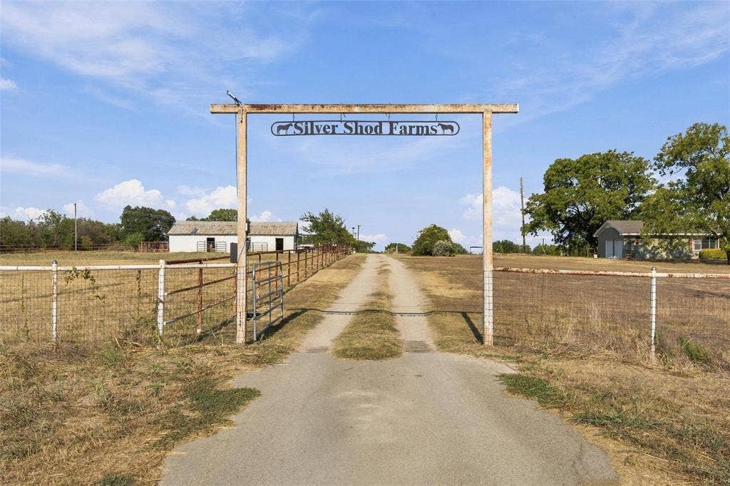 12201 Old China Spring Road, Waco, TX 76708 12201 Old China Spring Road, Waco, TX 76708
