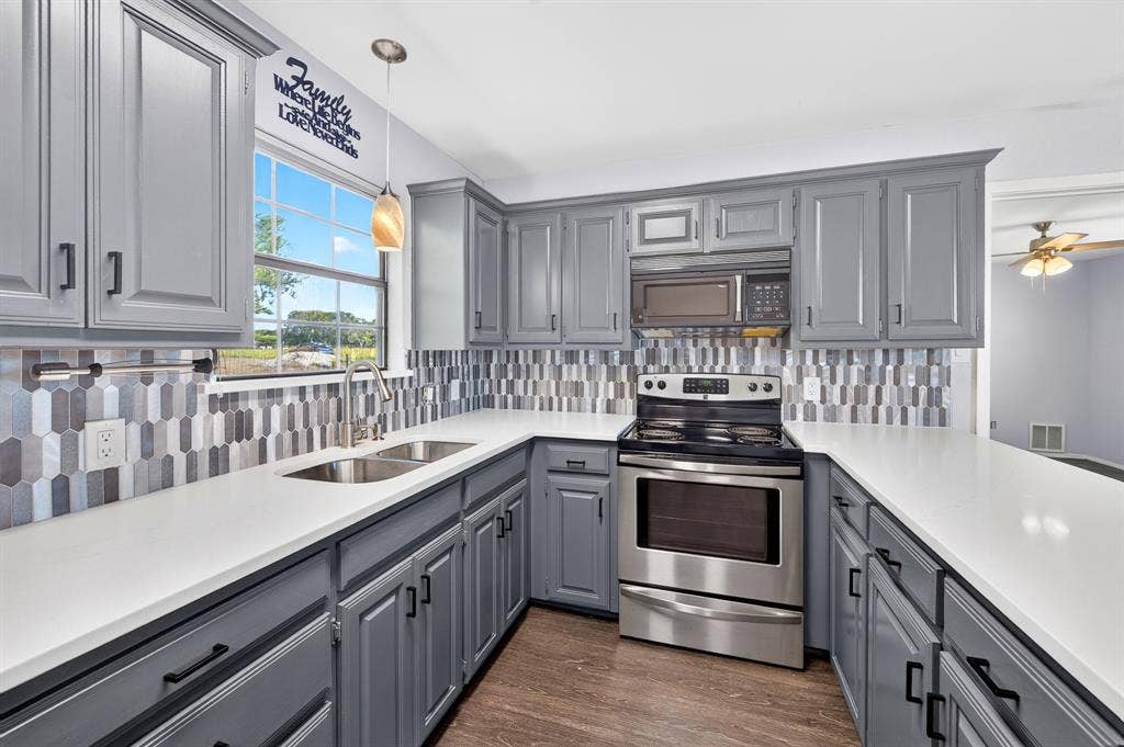 14340 County Road 550 Road, Farmersville, TX 75442 Kitchen