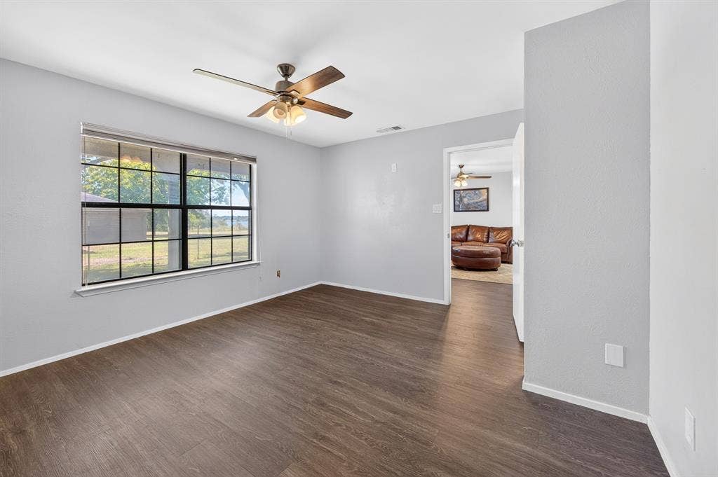 14340 County Road 550 Road, Farmersville, TX 75442 Bedroom