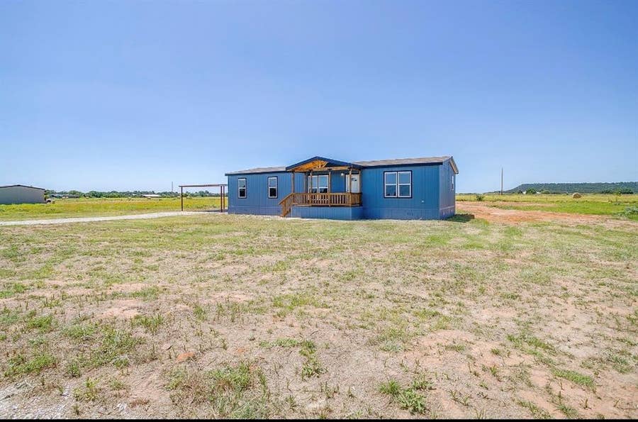 Property photo for 81 Kenzi Drive, Mineral Wells, TX