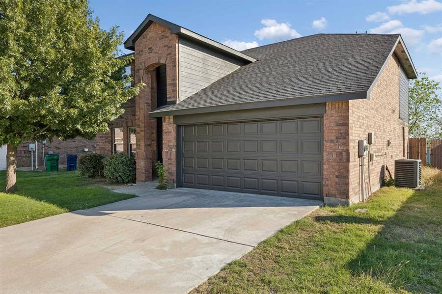 Property photo for 12621 Carpenter Lane, Rhome, TX