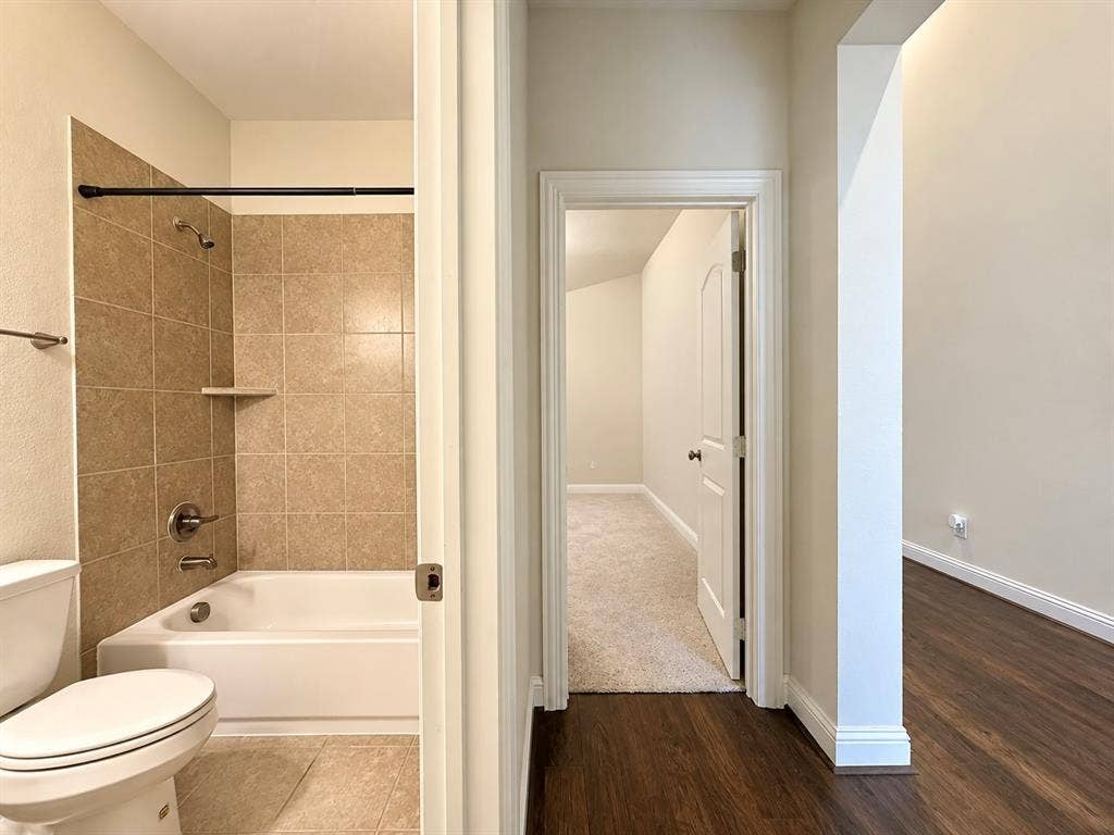 330 Gleneagles Drive, Garland, TX 75040