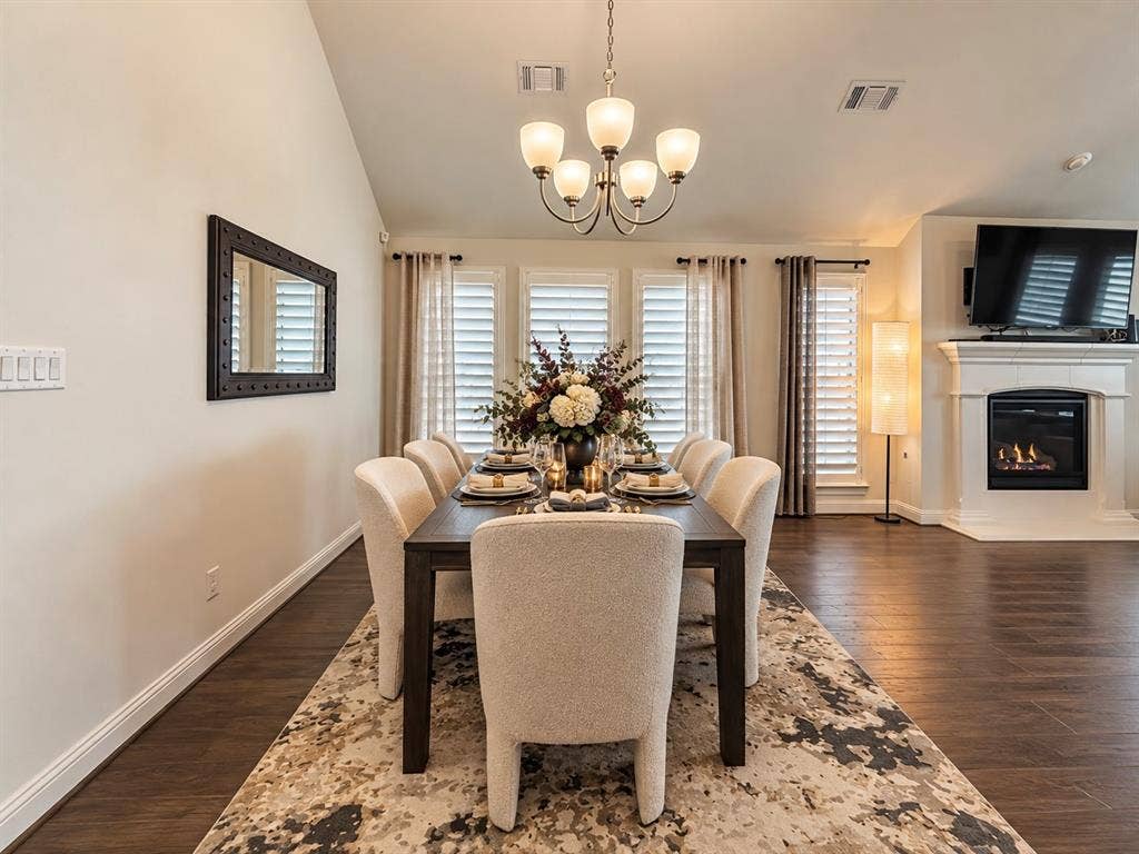 330 Gleneagles Drive, Garland, TX 75040