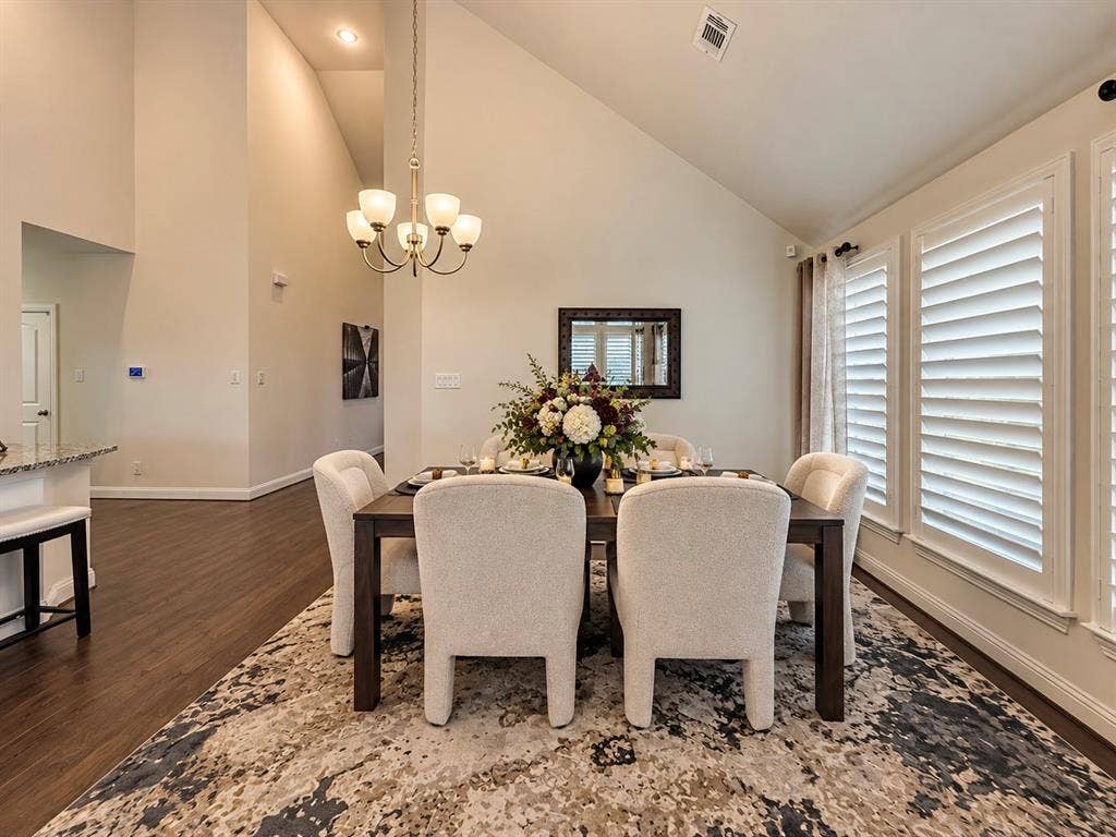 330 Gleneagles Drive, Garland, TX 75040