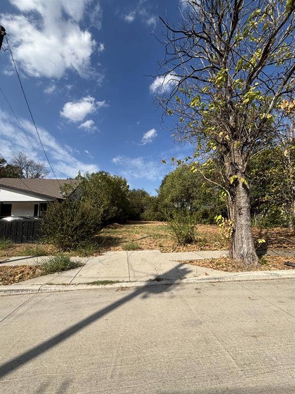 3133 Springview Avenue, Dallas, TX 75216 3133 Springview Avenue, Dallas, TX 75216