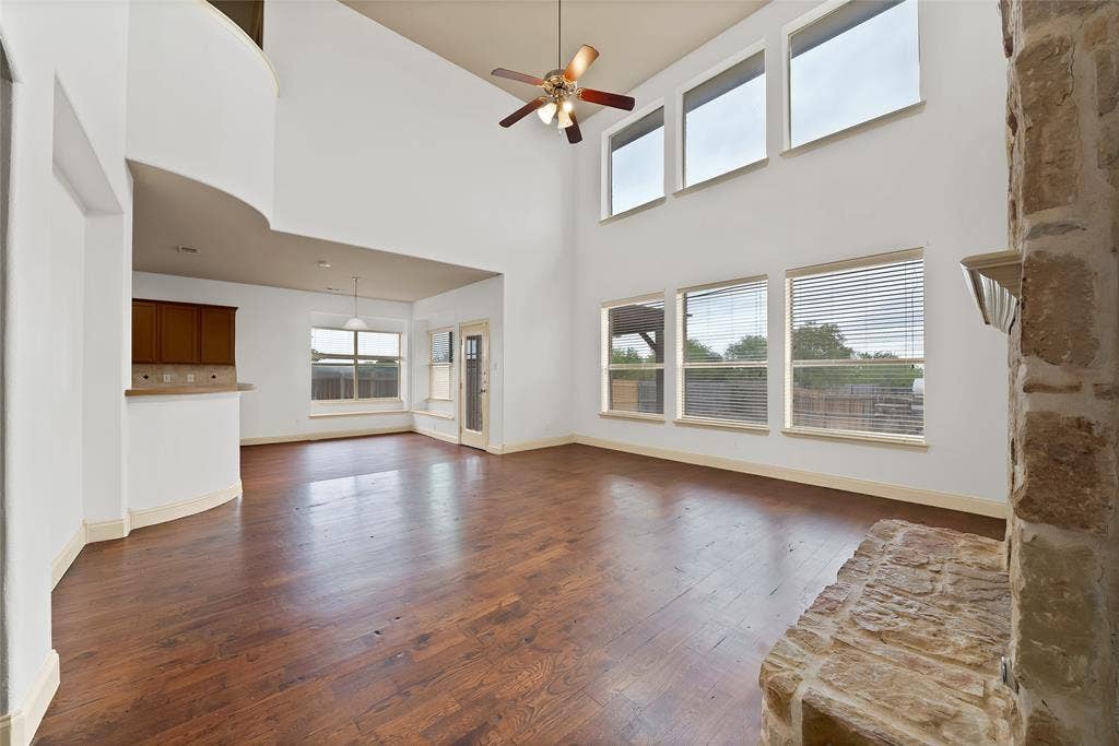 903 Fieldstone Drive, Cedar Hill, TX 75104 903 Fieldstone Drive, Cedar Hill, TX 75104