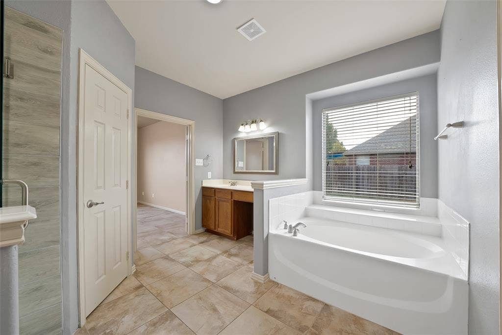 903 Fieldstone Drive, Cedar Hill, TX 75104 903 Fieldstone Drive, Cedar Hill, TX 75104