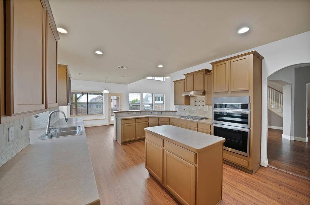 903 Fieldstone Drive, Cedar Hill, TX 75104 903 Fieldstone Drive, Cedar Hill, TX 75104