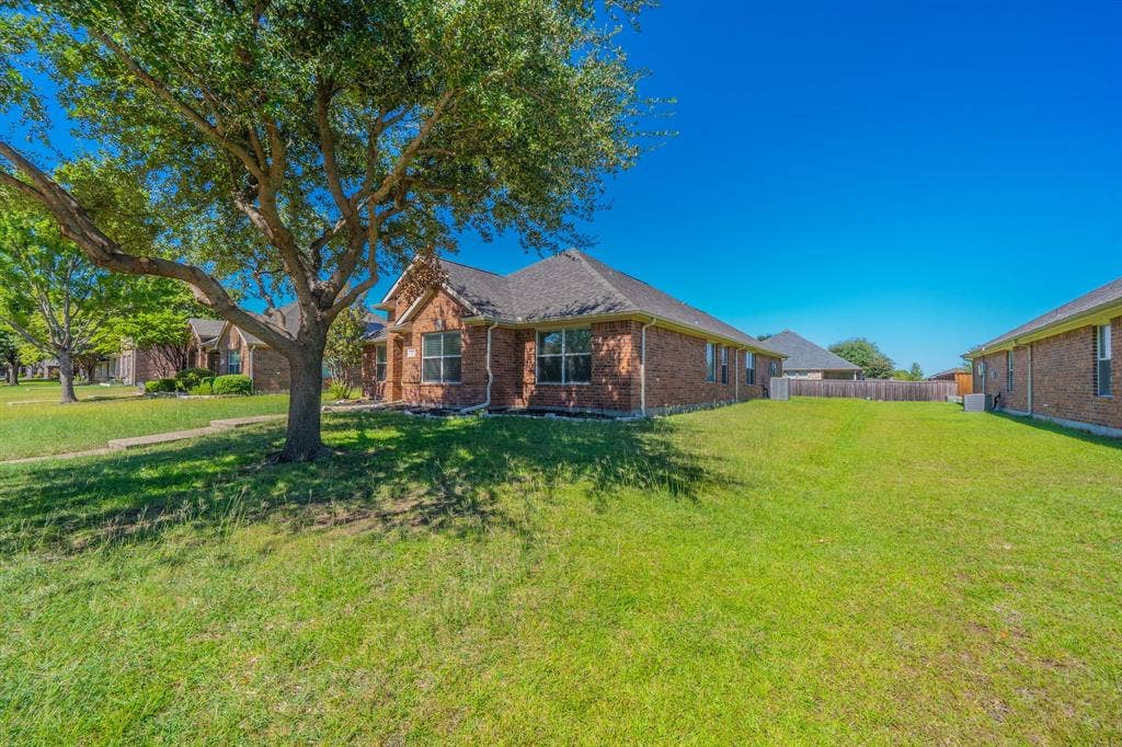 117 Shadybrook Drive, Wylie, TX 75098 117 Shadybrook Drive, Wylie, TX 75098