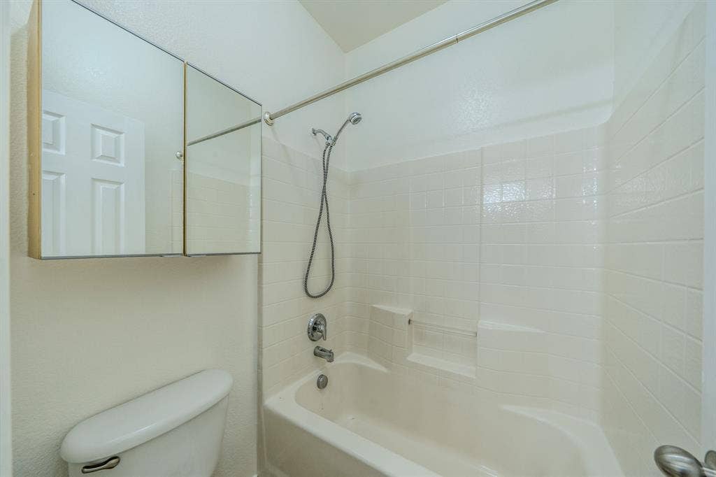 117 Shadybrook Drive, Wylie, TX 75098 117 Shadybrook Drive, Wylie, TX 75098
