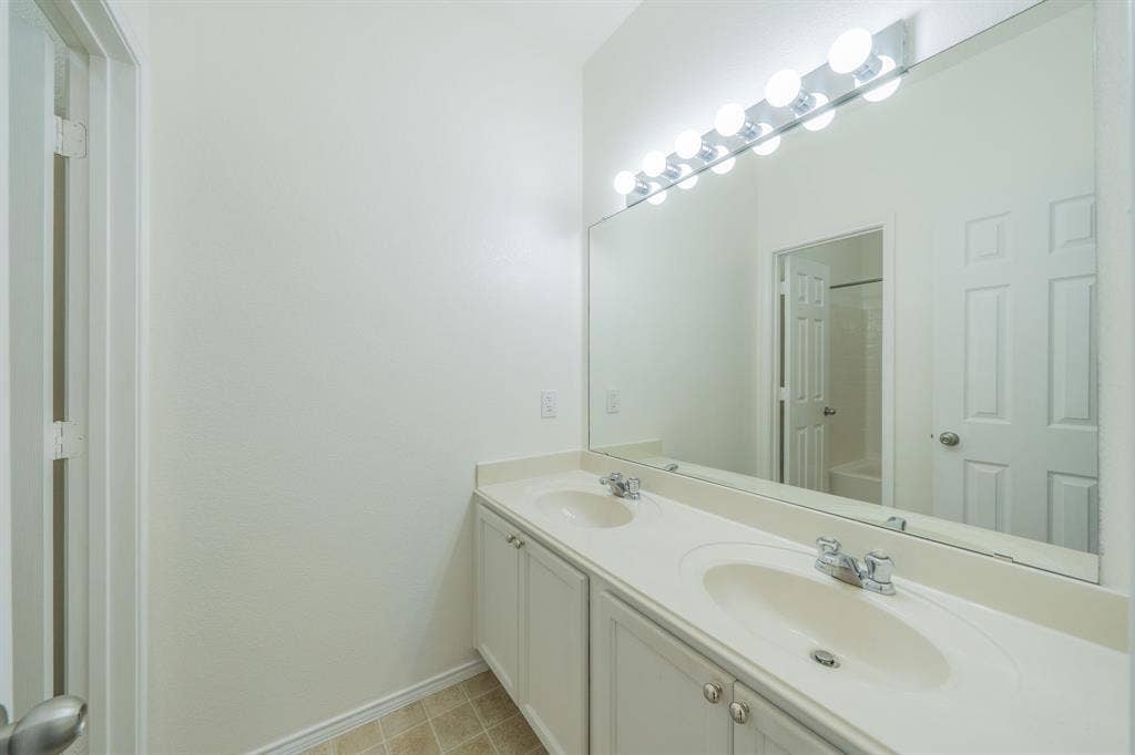 117 Shadybrook Drive, Wylie, TX 75098 117 Shadybrook Drive, Wylie, TX 75098
