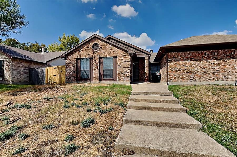 Property photo for 420 Dollins Street, Cedar Hill, TX