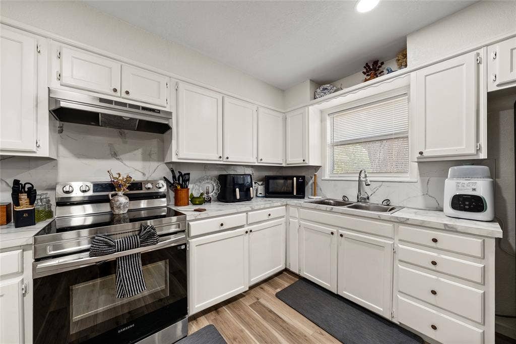 140 Shirley Drive, Lacy Lakeview, TX 76705 140 Shirley Drive, Lacy Lakeview, TX 76705