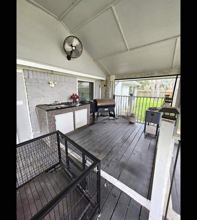 8626 Berryvine Drive, Houston, TX 77489 8626 Berryvine Drive, Houston, TX 77489