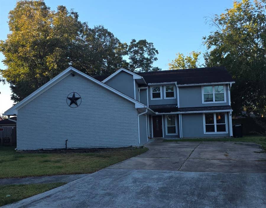 Property photo for 8626 Berryvine Drive, Houston, TX