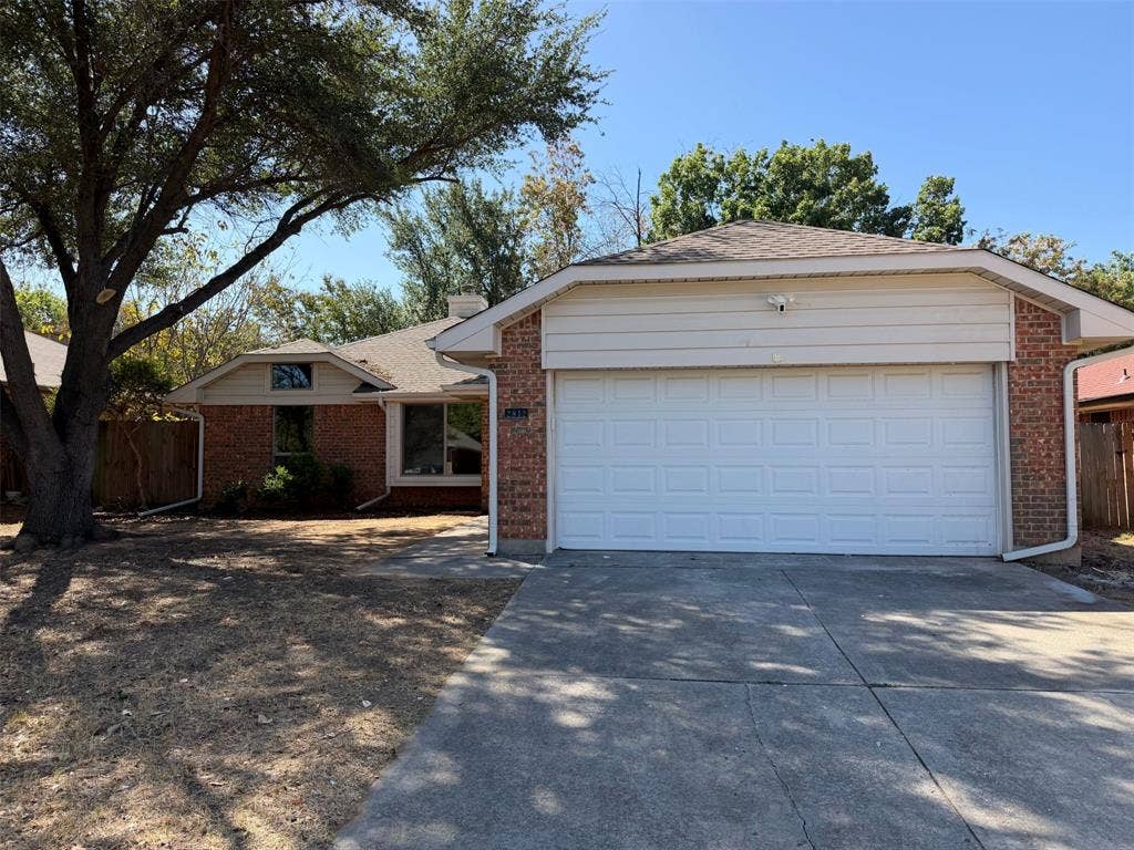 2812 Beverly Drive, Denton, TX 76209 2812 Beverly Drive, Denton, TX 76209