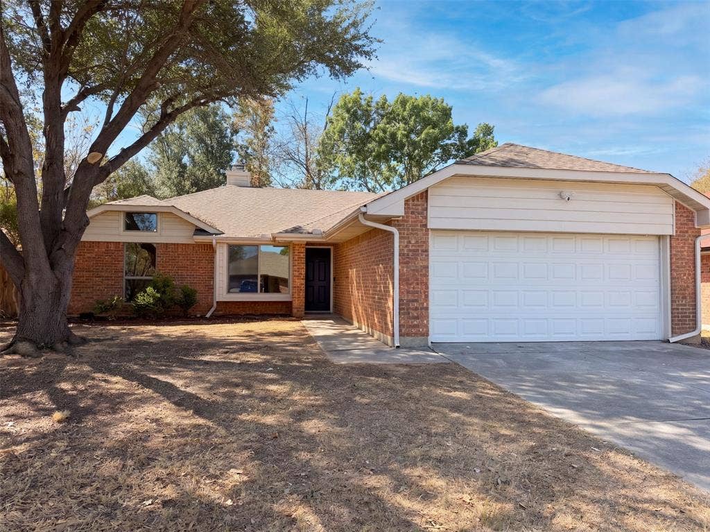 2812 Beverly Drive, Denton, TX 76209 2812 Beverly Drive, Denton, TX 76209