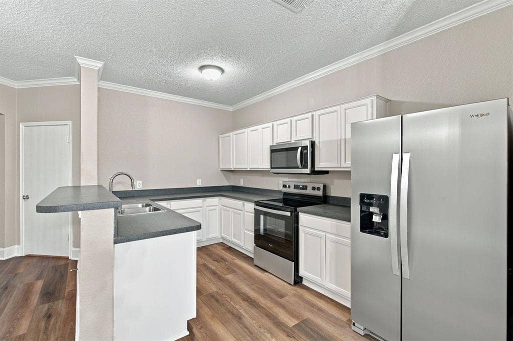 1627 Sequoia Drive, Krum, TX 76249