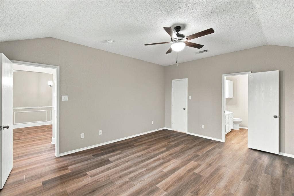 1627 Sequoia Drive, Krum, TX 76249