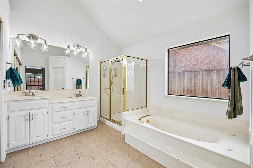 6656 Wickliff Trail, Plano, TX 75023 6656 Wickliff Trail, Plano, TX 75023