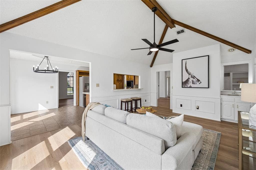 6656 Wickliff Trail, Plano, TX 75023 6656 Wickliff Trail, Plano, TX 75023