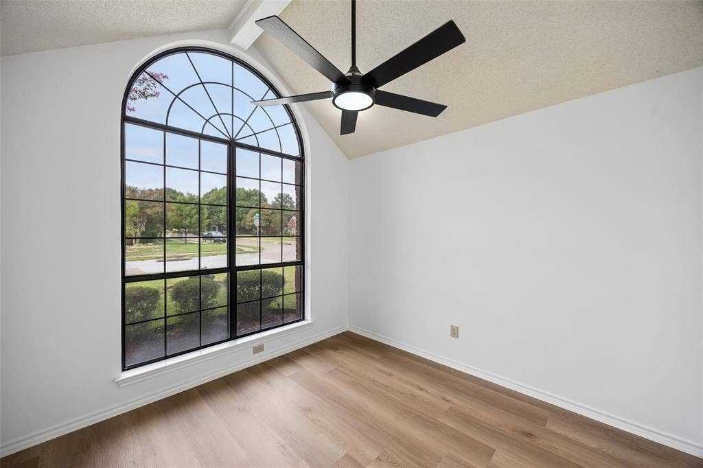 6656 Wickliff Trail, Plano, TX 75023 6656 Wickliff Trail, Plano, TX 75023