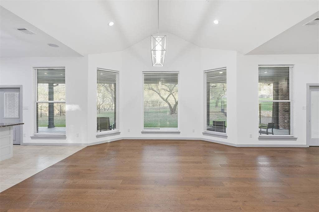 2541 Town View Drive, Cedar Hill, TX 75104