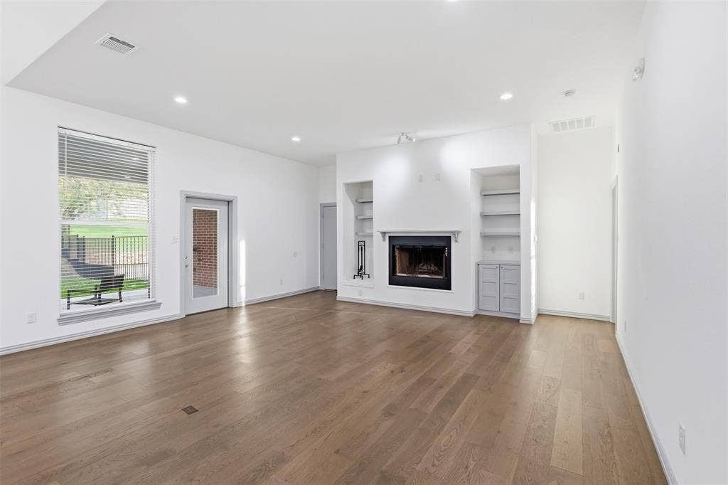 2541 Town View Drive, Cedar Hill, TX 75104