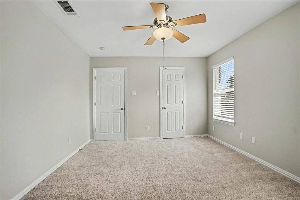 104 Camden Court, Irving, TX 75061