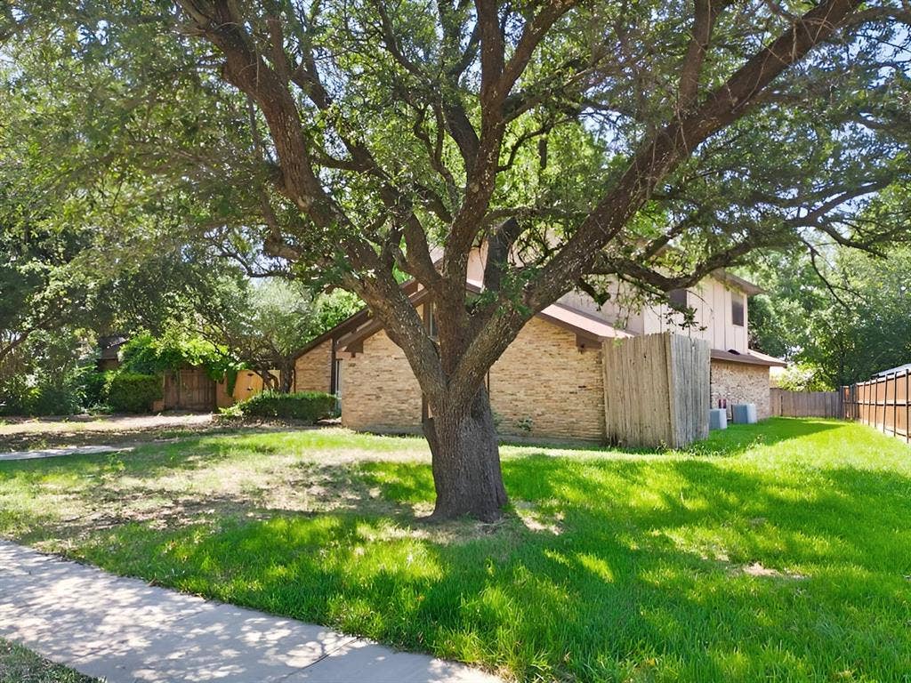 2120 Valley Forge Drive, Plano, TX 75075 2120 Valley Forge Drive, Plano, TX 75075