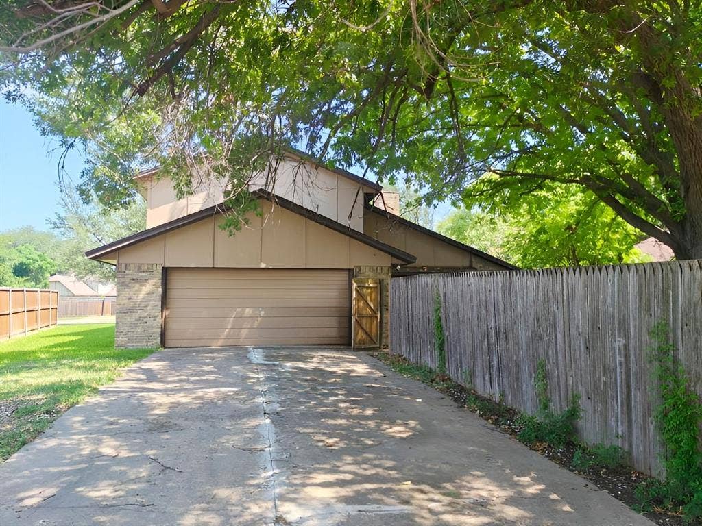 2120 Valley Forge Drive, Plano, TX 75075 2120 Valley Forge Drive, Plano, TX 75075