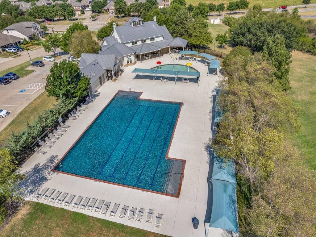 1124 Chip Street, Little Elm, TX 75068