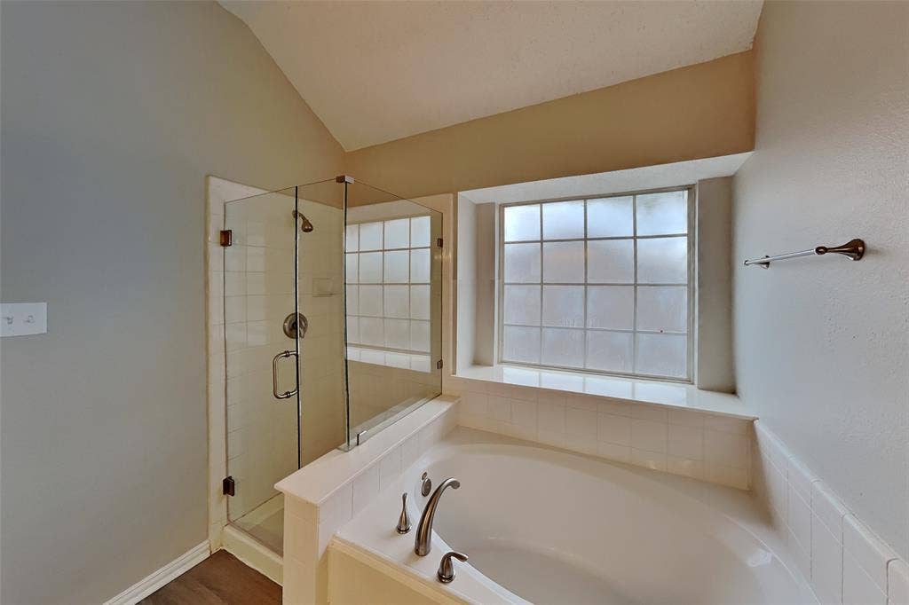 4408 Lansbury Lane, Plano, TX 75093 4408 Lansbury Lane, Plano, TX 75093
