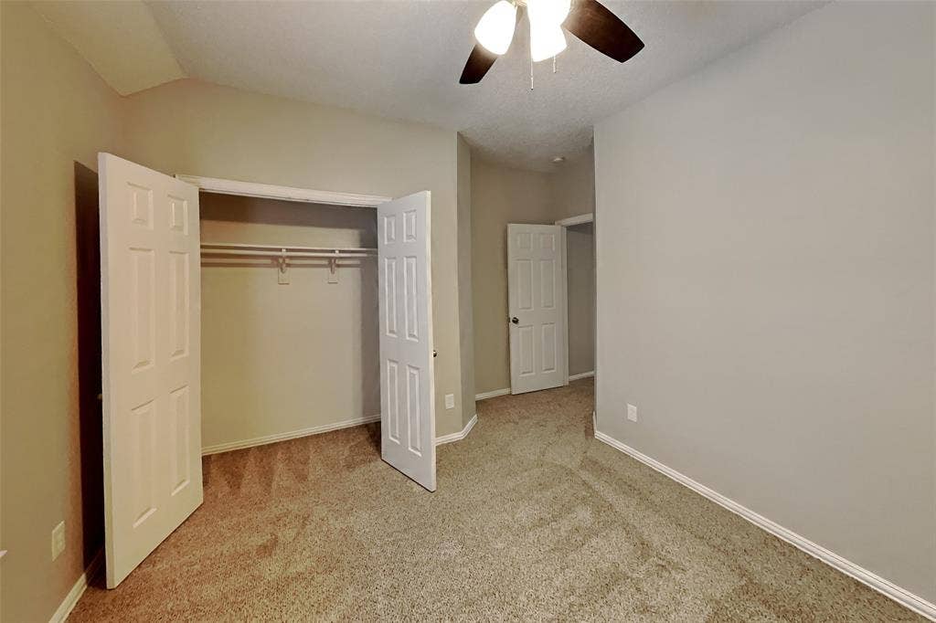 4408 Lansbury Lane, Plano, TX 75093 4408 Lansbury Lane, Plano, TX 75093
