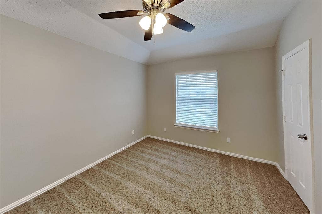 4408 Lansbury Lane, Plano, TX 75093 4408 Lansbury Lane, Plano, TX 75093