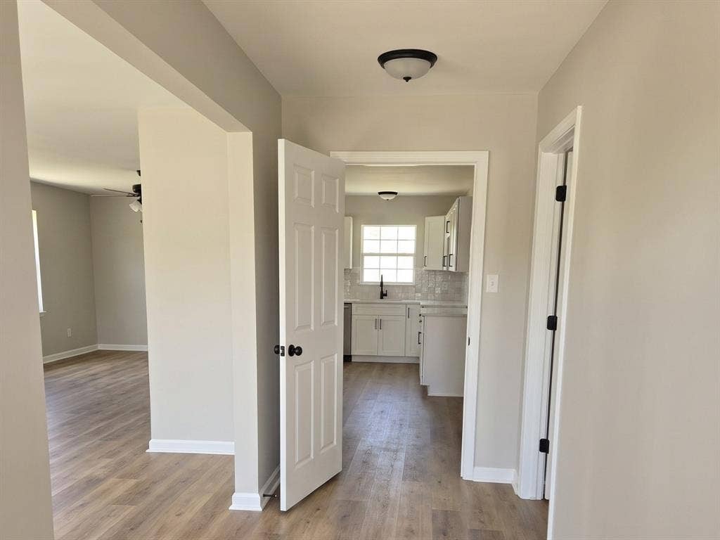 203 HILL Street, Farmersville, TX 75442 Virtually Remodeled. FOR ILLUSTRATION ONLY. IMPROVEMENTS SHOWN ARE NOT INCLUDED.