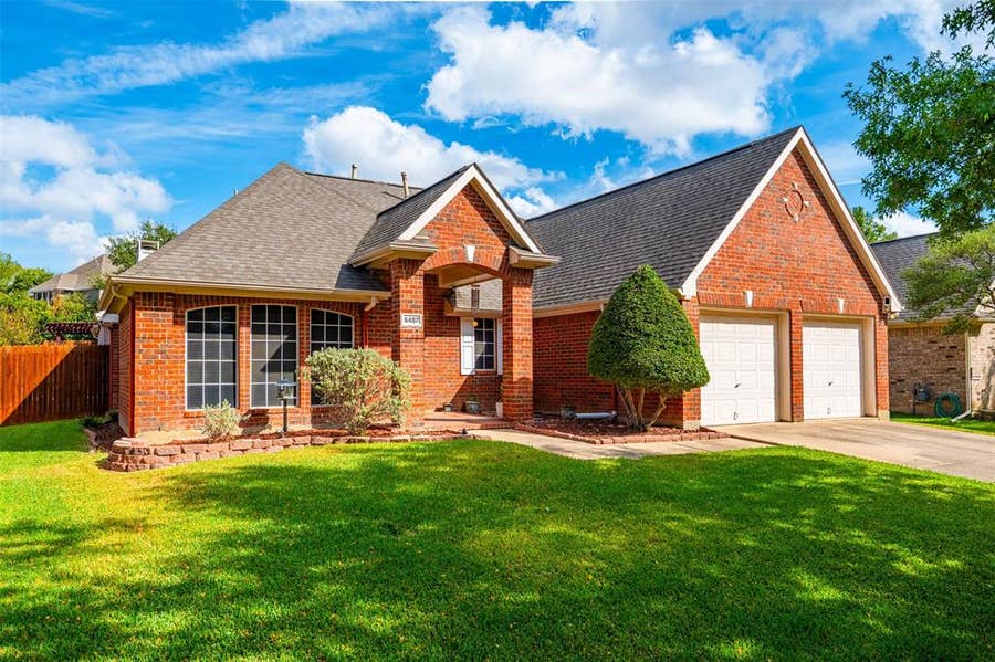 Property photo for 5457 Navajo Bridge Trail, Fort Worth, TX