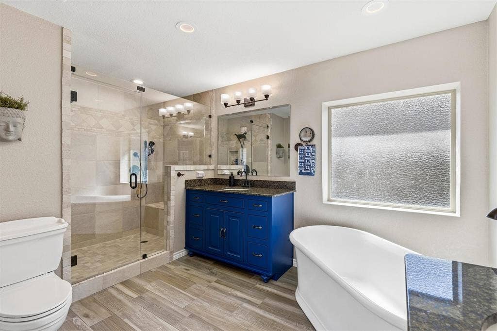 2904 Foxboro Drive, Richardson, TX 75082 2904 Foxboro Drive, Richardson, TX 75082