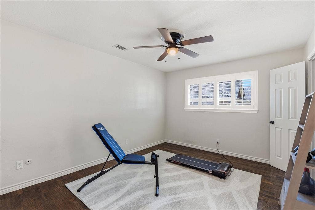 2904 Foxboro Drive, Richardson, TX 75082 2904 Foxboro Drive, Richardson, TX 75082