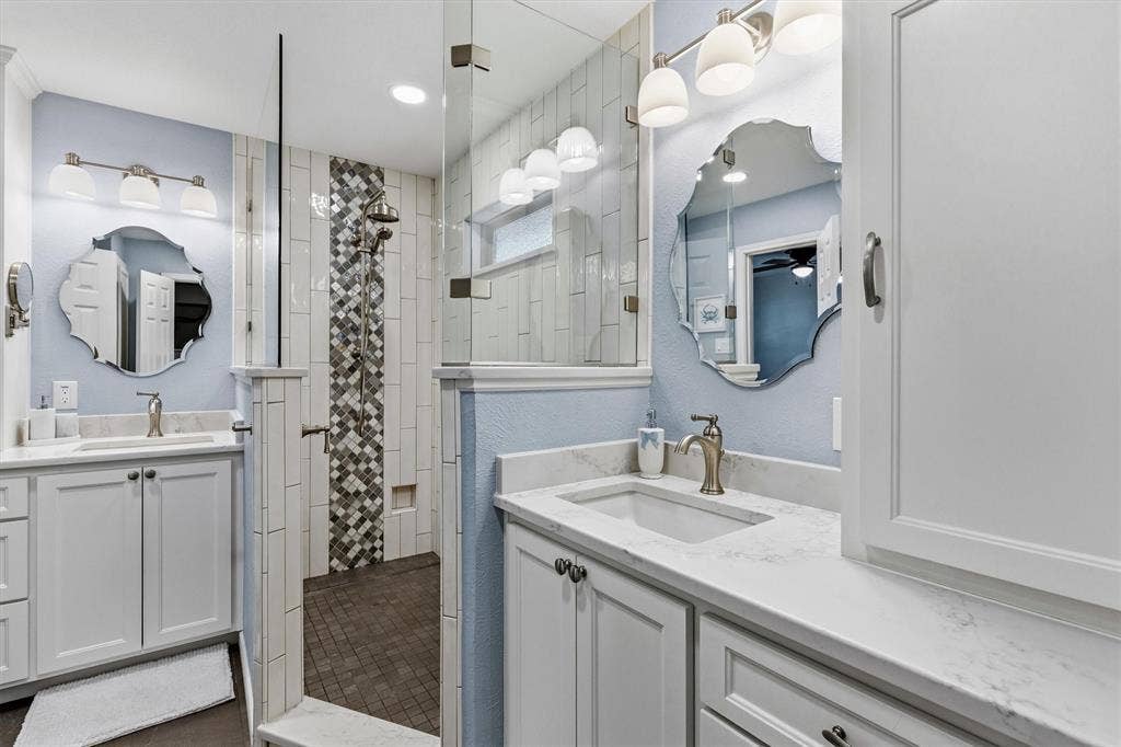 2904 Foxboro Drive, Richardson, TX 75082 2904 Foxboro Drive, Richardson, TX 75082