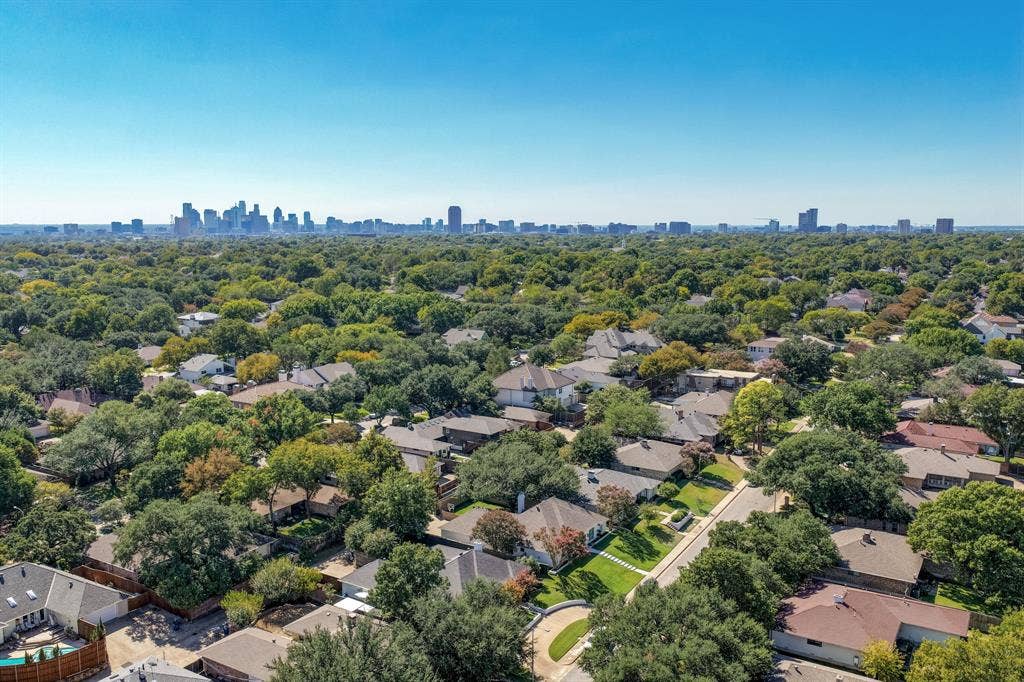 6438 Mccommas Boulevard, Dallas, TX 75214 6438 Mccommas Boulevard, Dallas, TX 75214