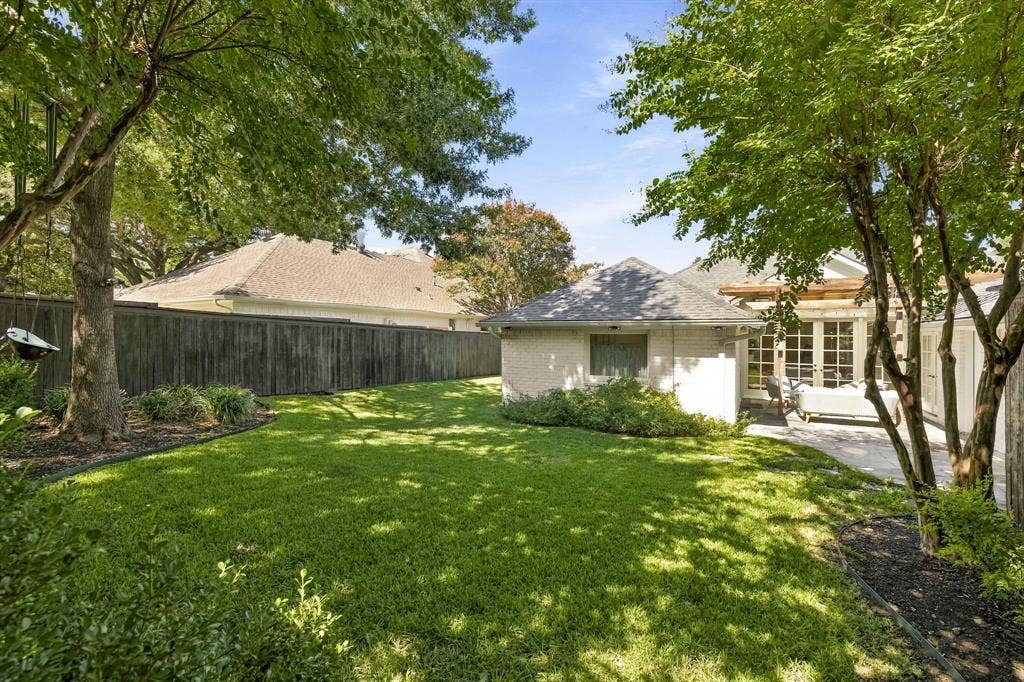 6438 Mccommas Boulevard, Dallas, TX 75214 6438 Mccommas Boulevard, Dallas, TX 75214