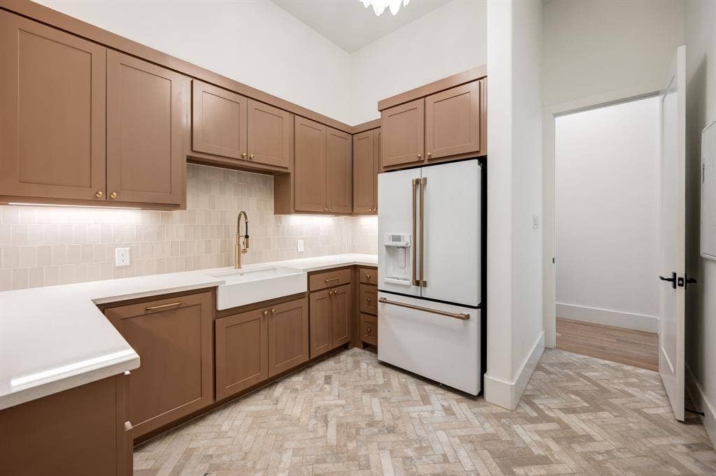 10621 Arrowhead Point Drive, Fort Worth, TX 76179 10621 Arrowhead Point Drive, Fort Worth, TX 76179