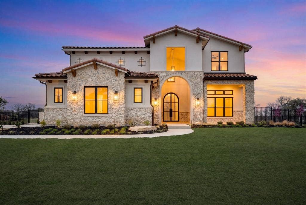 10621 Arrowhead Point Drive, Fort Worth, TX 76179 10621 Arrowhead Point Drive, Fort Worth, TX 76179