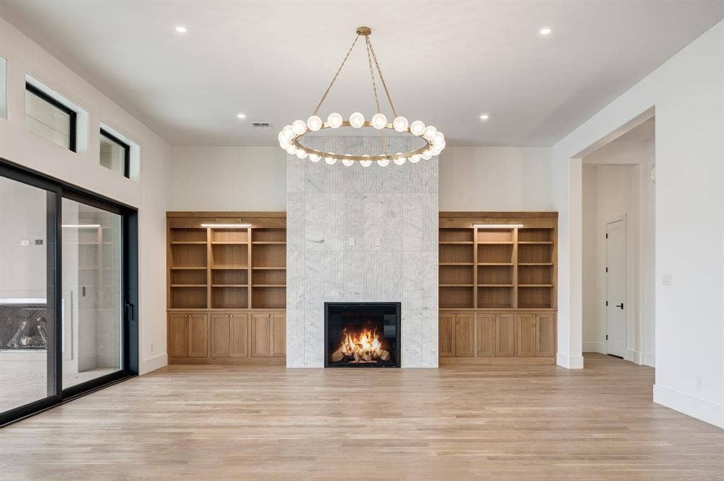 10621 Arrowhead Point Drive, Fort Worth, TX 76179 10621 Arrowhead Point Drive, Fort Worth, TX 76179
