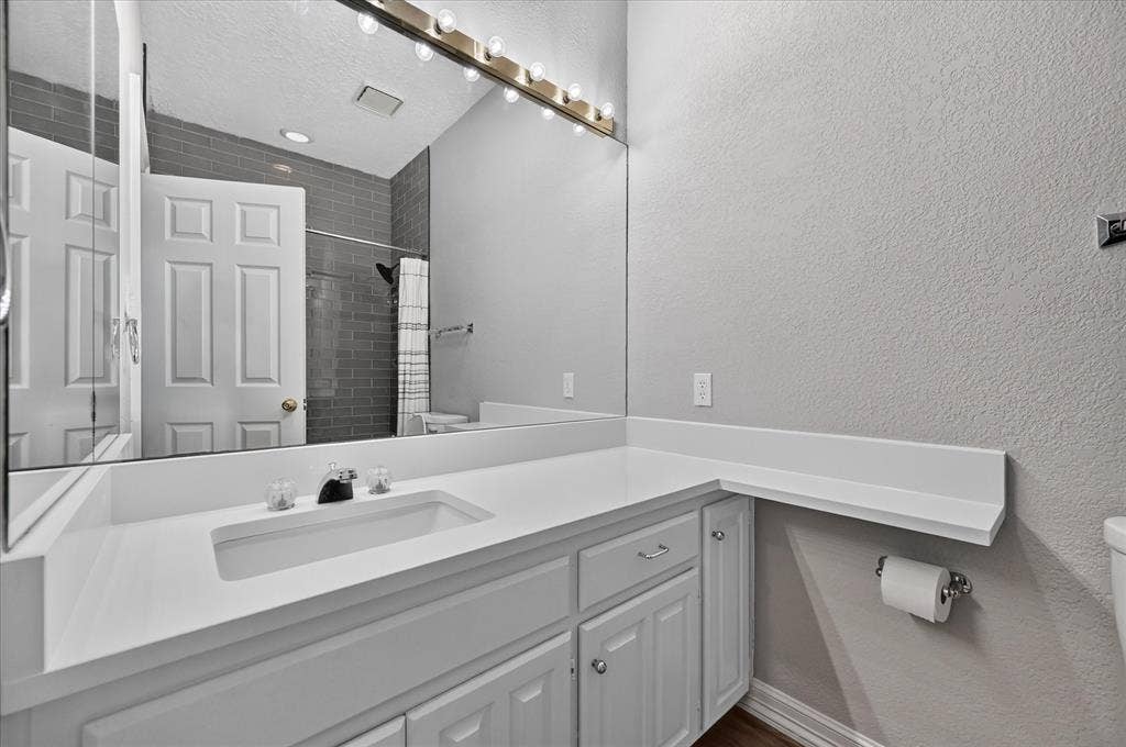 4603 N Oconnor Court, Irving, TX 75062